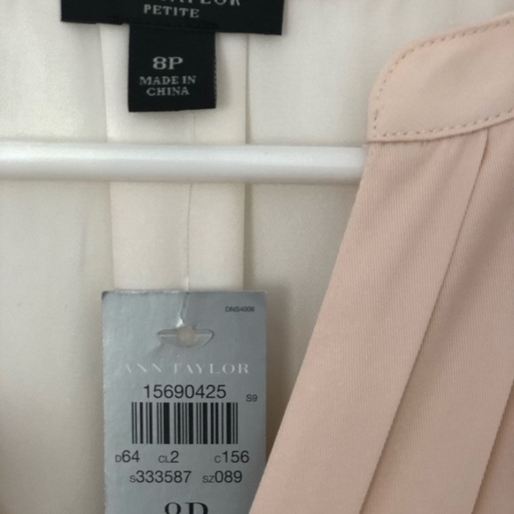 Ann Taylor petite short sleeve dress - Picture 3 of 9